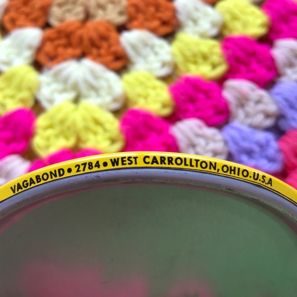 Vintage 1970s smiley face buttons retro pins - Picture 5 of 5